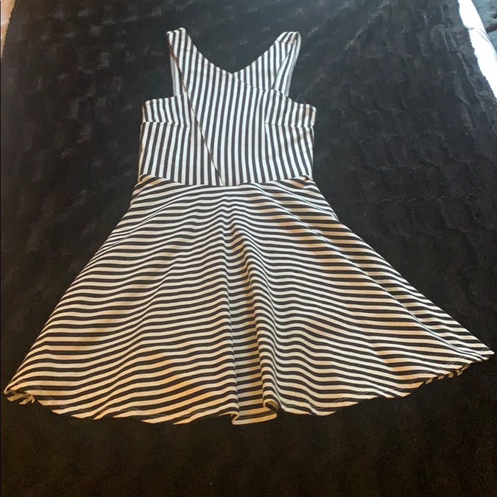 Hollister Black and White Striped Dress Size M